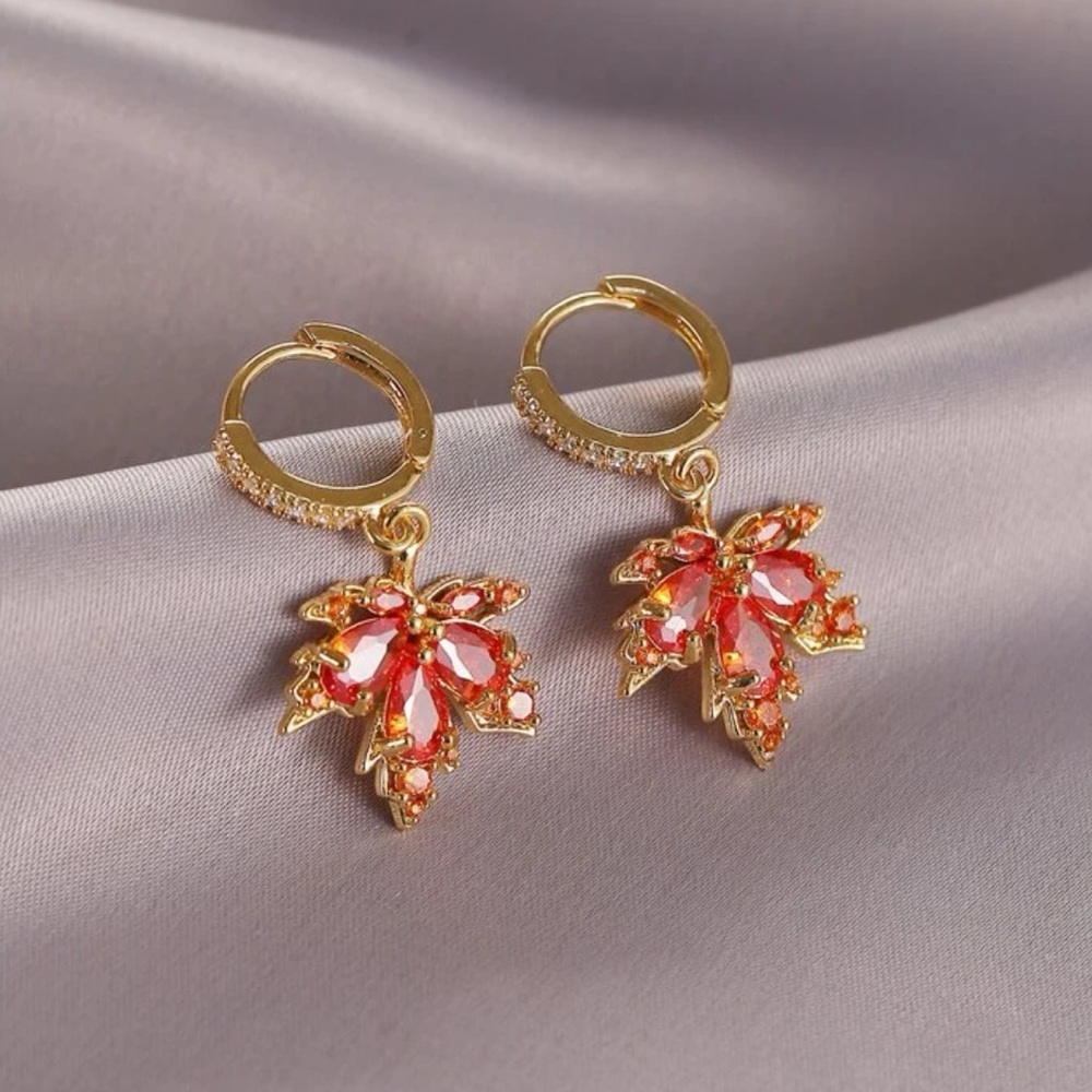 ๐ Leaf Earrings ๐ - Picture 4 of 4